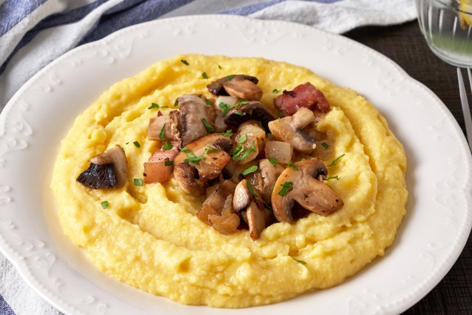 Polenta con champignones